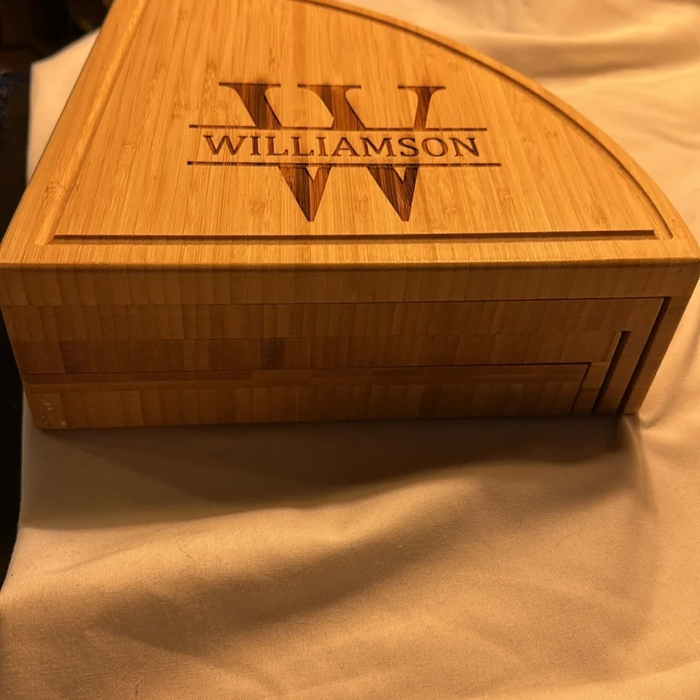 Williams Sonoma Bamboo Cheese Board Set